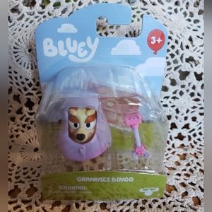 Bluey Story Grannies Bingo Starter Pack Action Figure Set NWT